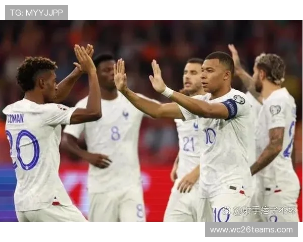 世界杯视频全场回放带你体验足球比赛的紧张刺激与无限激情